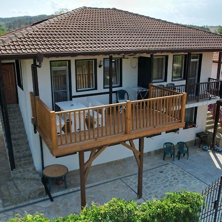 Apartment Nikol Sozopol Bagian luar foto