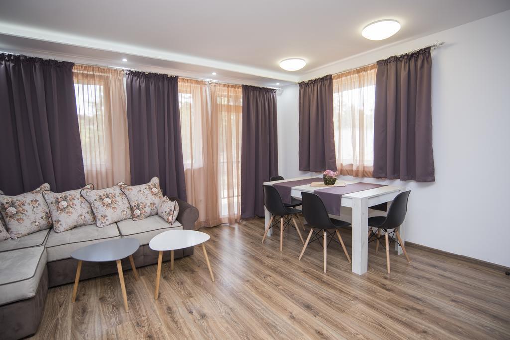 Apartment Nikol Sozopol Bagian luar foto