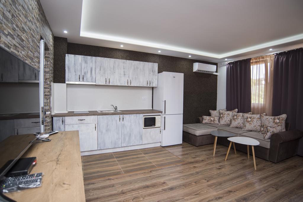 Apartment Nikol Sozopol Bagian luar foto